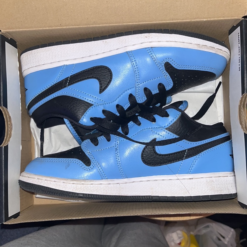 AIR JORDAN  1 lOW GS